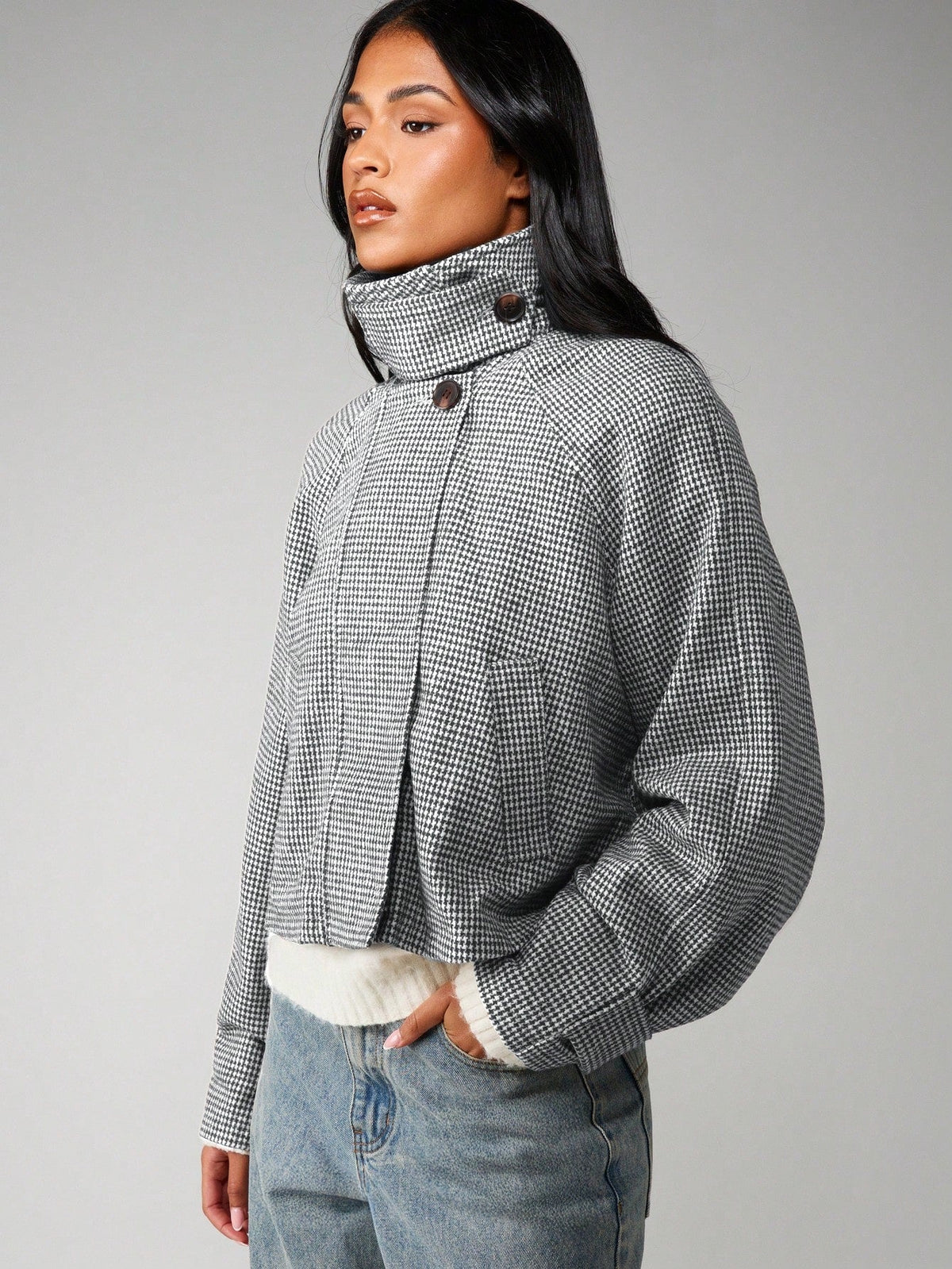 ELARA STRUCTURED JACKET