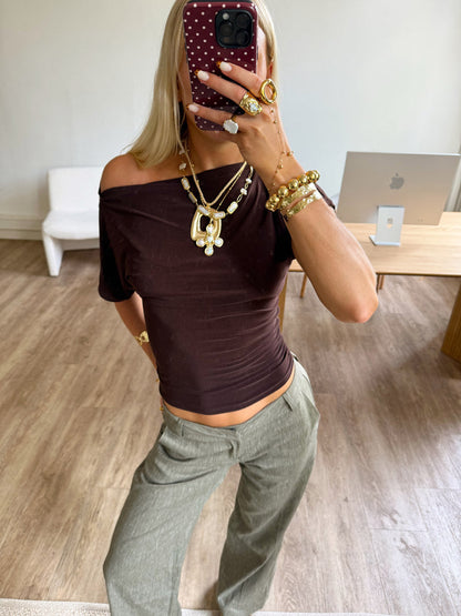 ARIA OFF SHOULDER TOP